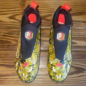 Nike Vapor Pro Football Cleats